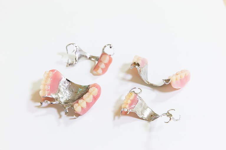船堀の歯医者で入れ歯治療